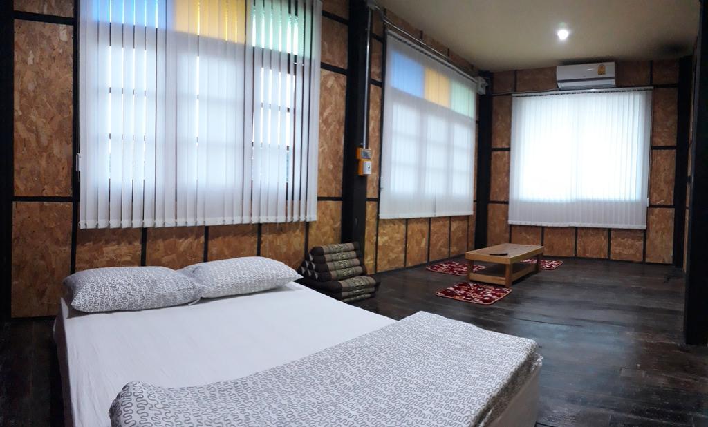מוקדהאן Baantung Homestay מראה חיצוני תמונה