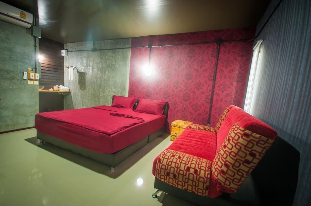 מוקדהאן Baantung Homestay מראה חיצוני תמונה