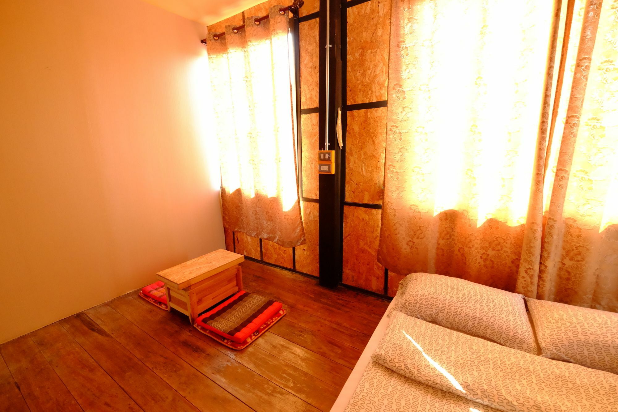 מוקדהאן Baantung Homestay מראה חיצוני תמונה