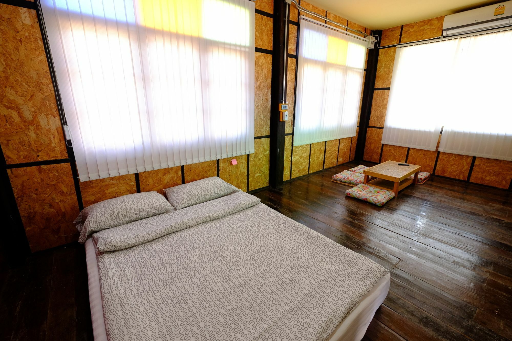 מוקדהאן Baantung Homestay מראה חיצוני תמונה