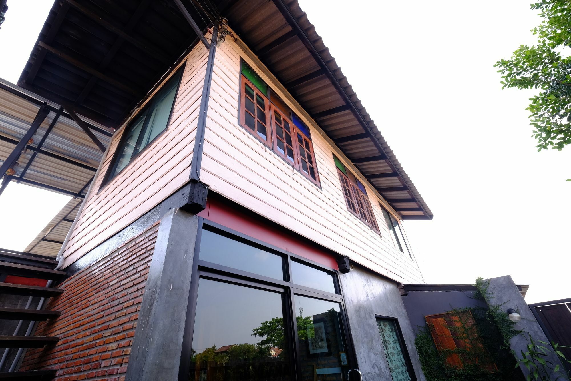 מוקדהאן Baantung Homestay מראה חיצוני תמונה